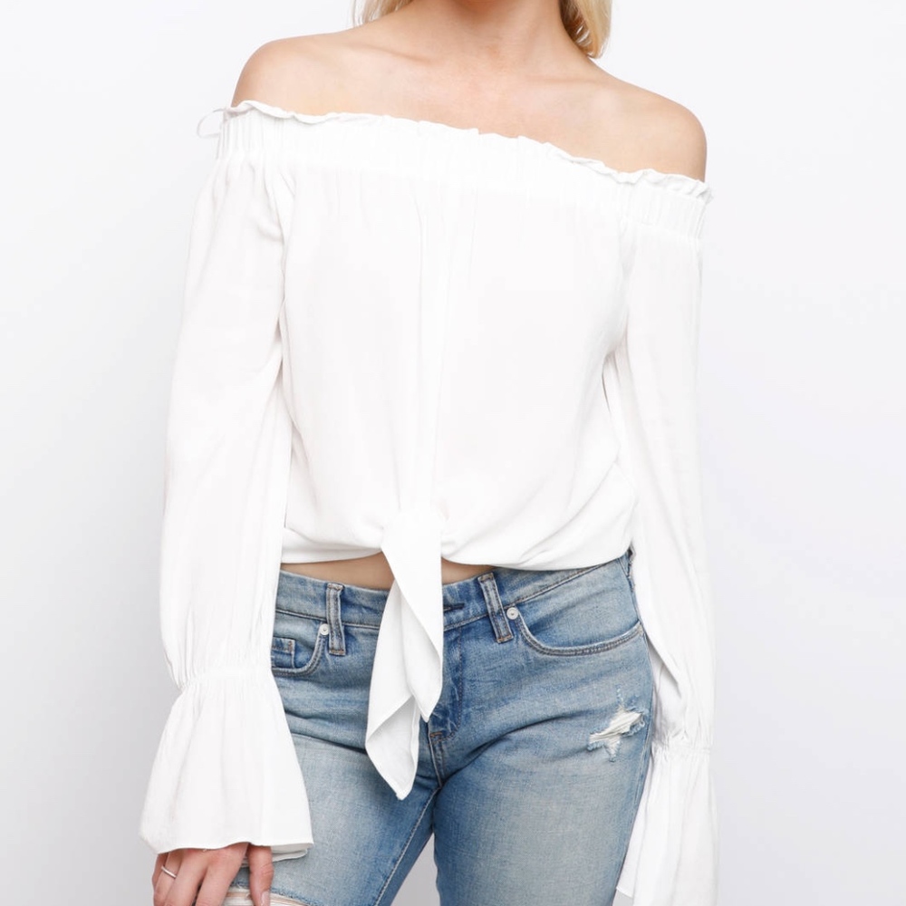 Abbeline South Moon Under Shirt